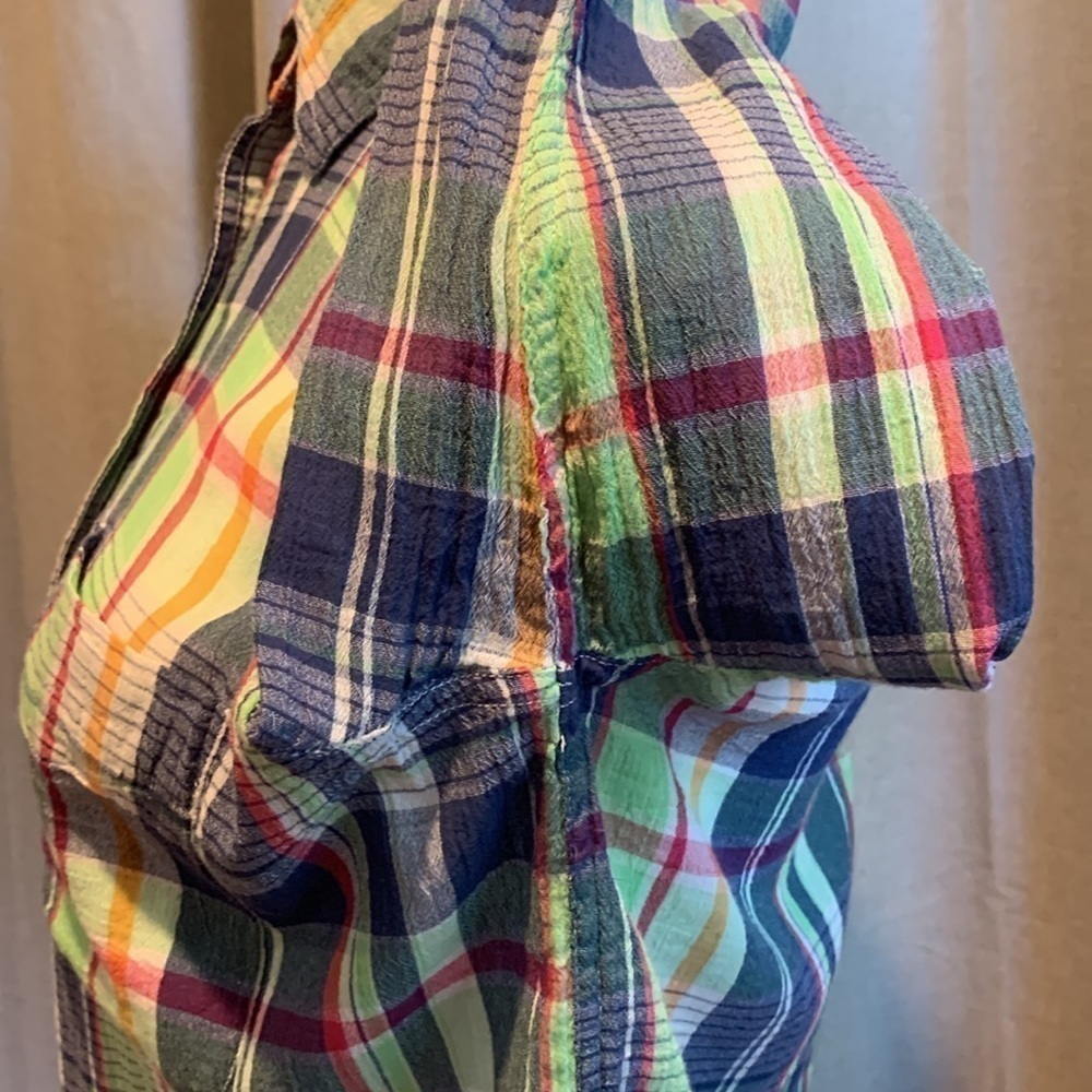 NWOT - Chaps Lightweight Plaid Button Down Top Size Small - Picture 6 of 15